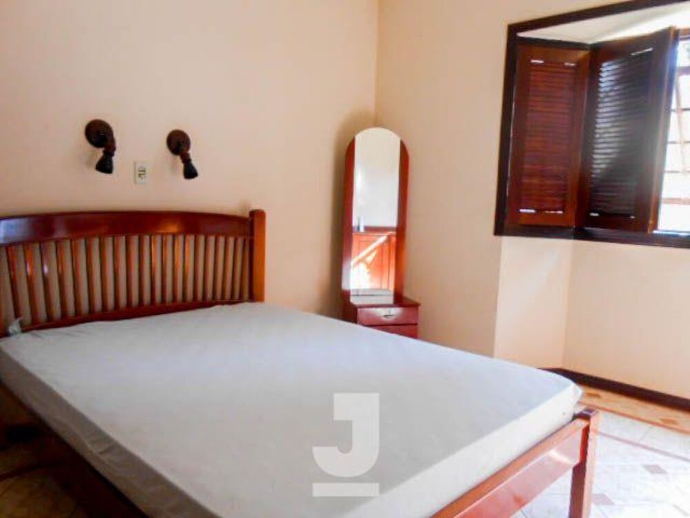 Chácara à venda com 3 quartos, 1100m² - Foto 6