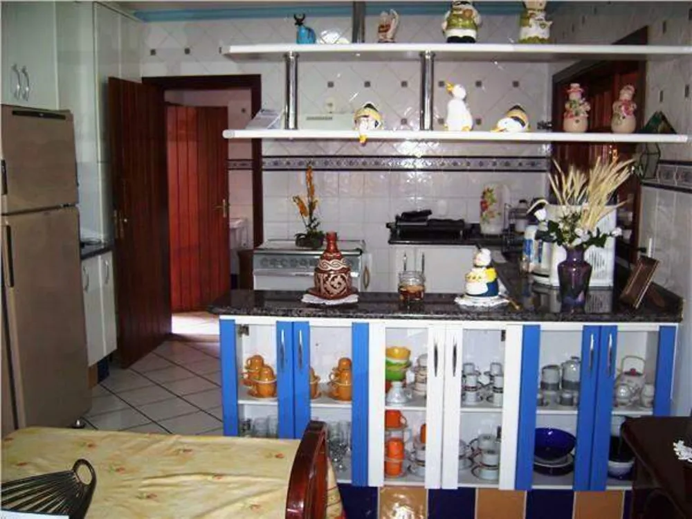 Casa, 3 quartos, 276 m² - Foto 4