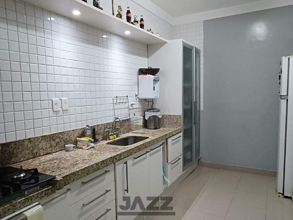 Casa, 3 quartos, 231 m² - Foto 1