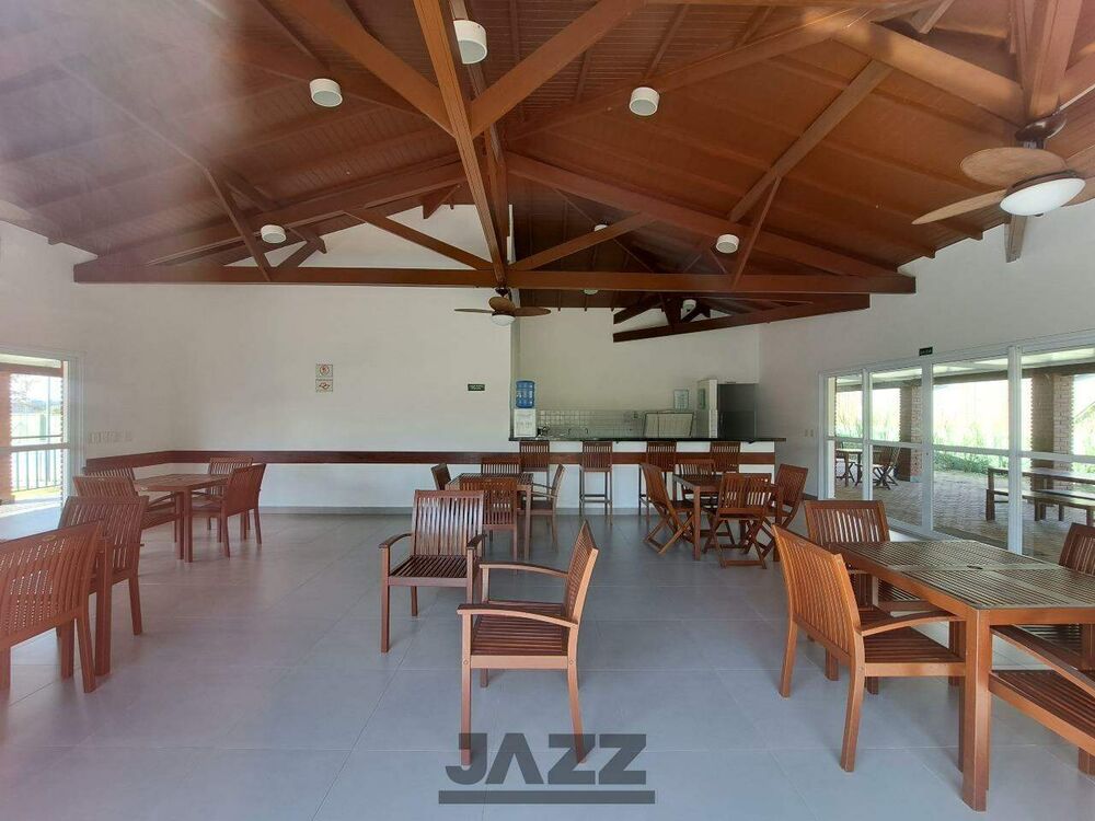 Casa de Condomínio à venda com 4 quartos, 276m² - Foto 2