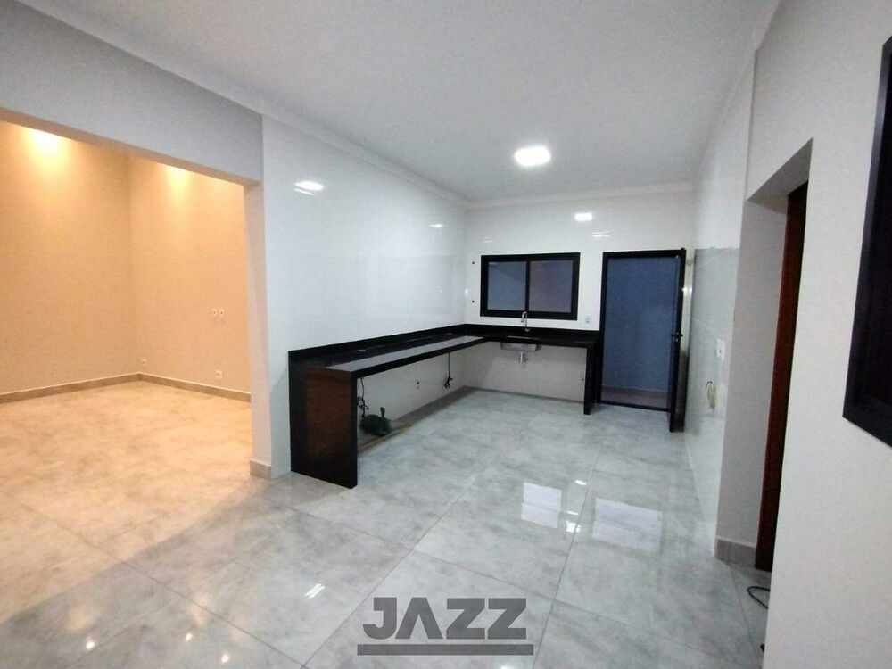 Casa à venda com 2 quartos, 136m² - Foto 4