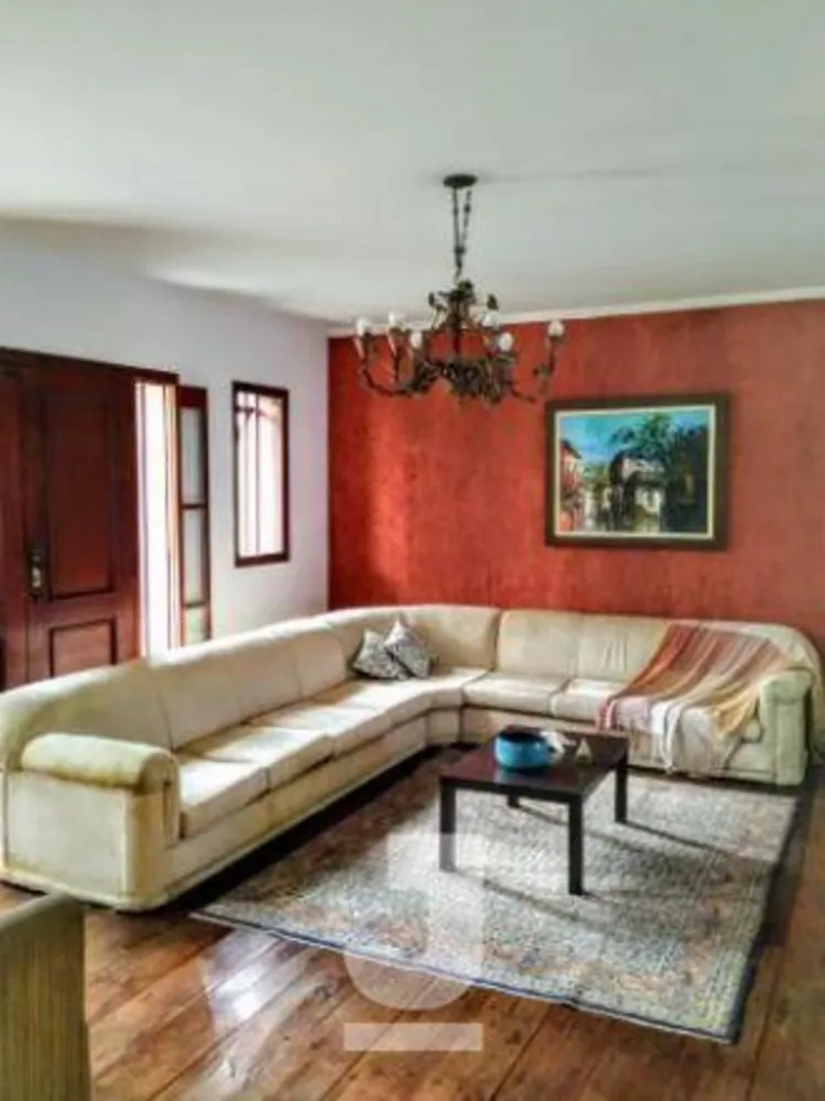 Casa, 4 quartos, 270 m² - Foto 1