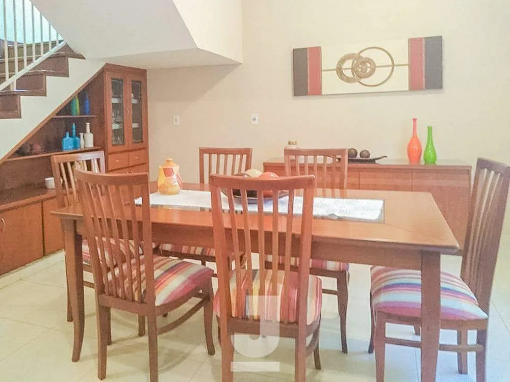 Casa, 4 quartos, 295 m² - Foto 3