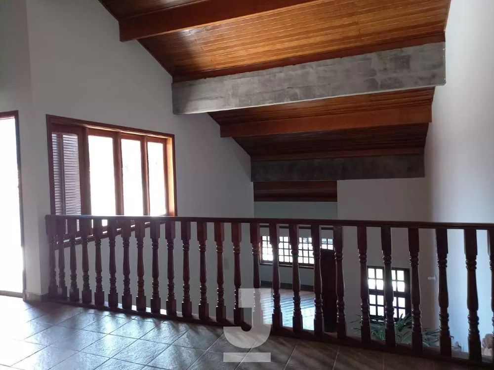Casa, 5 quartos, 350 m² - Foto 1