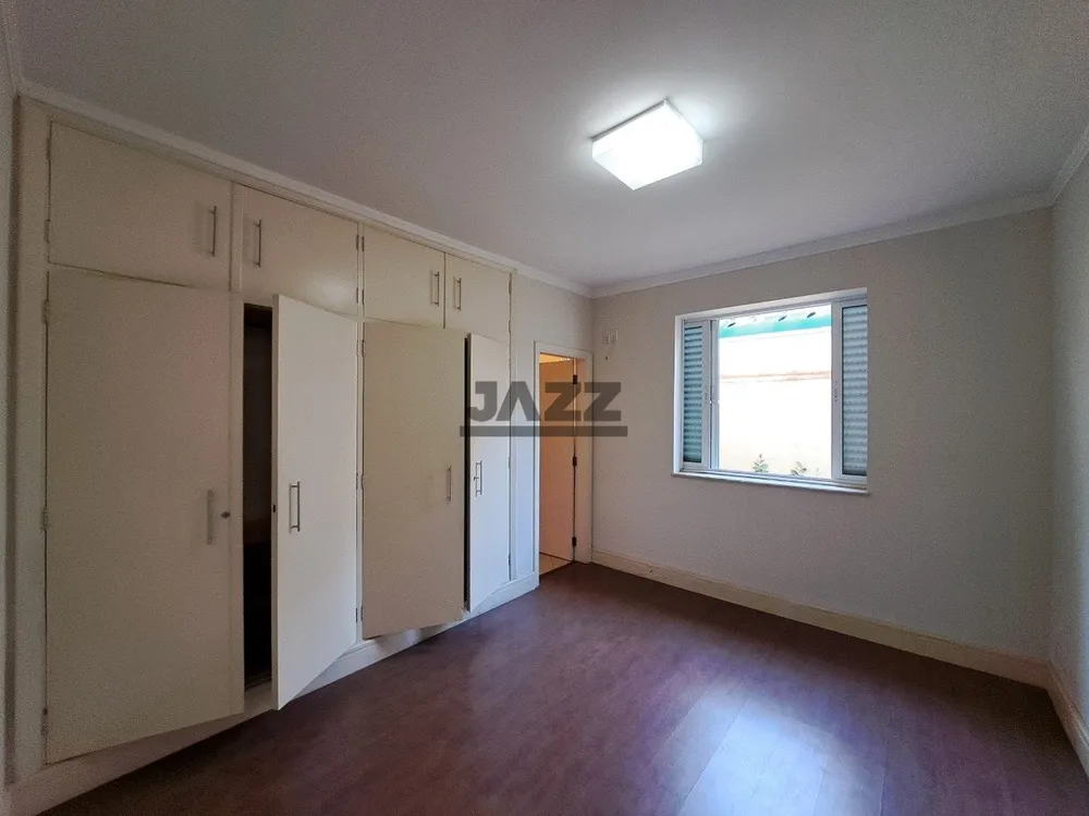 Casa, 3 quartos, 250 m² - Foto 1