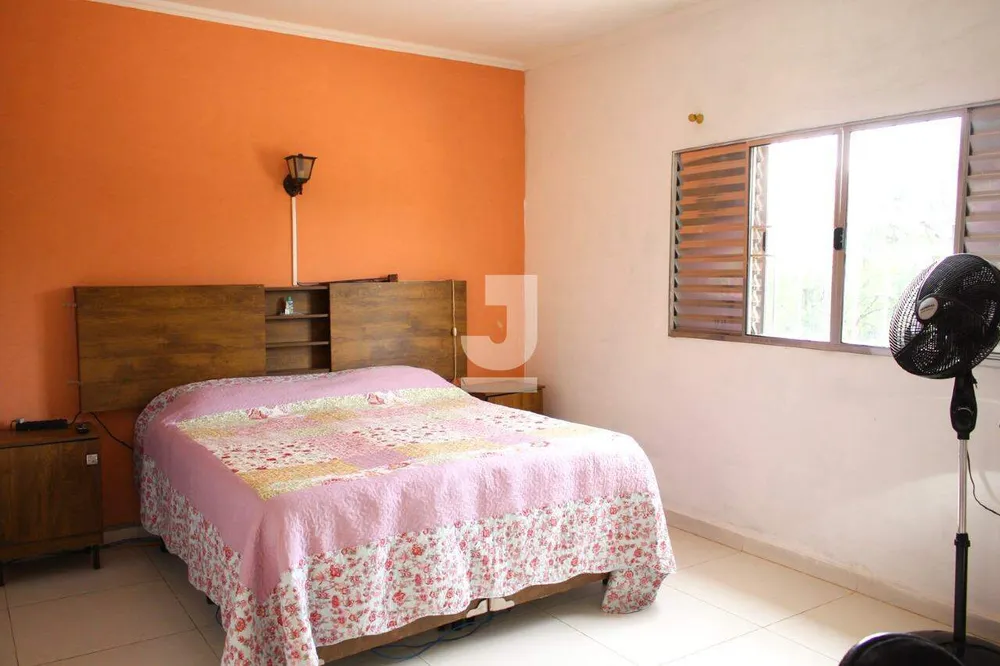 Casa, 5 quartos, 241 m² - Foto 1