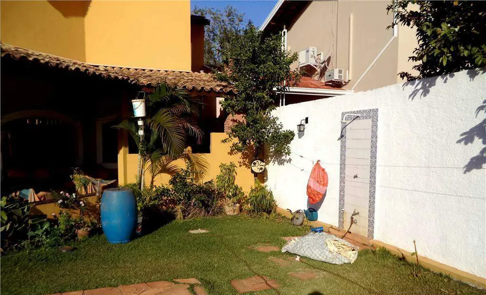 Casa, 4 quartos, 278 m² - Foto 2