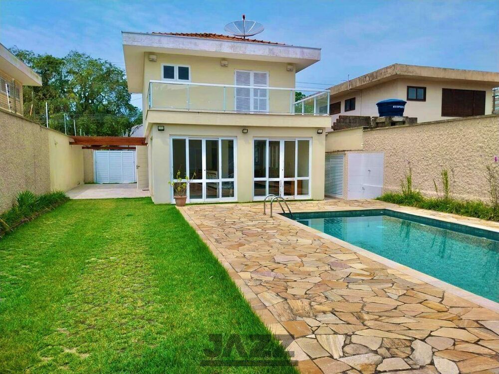 Casa, 3 quartos, 260 m² - Foto 1