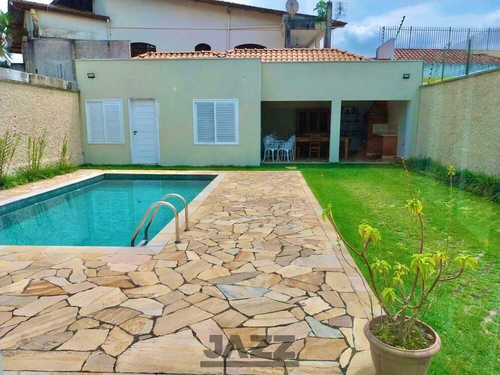 Casa, 3 quartos, 260 m² - Foto 9