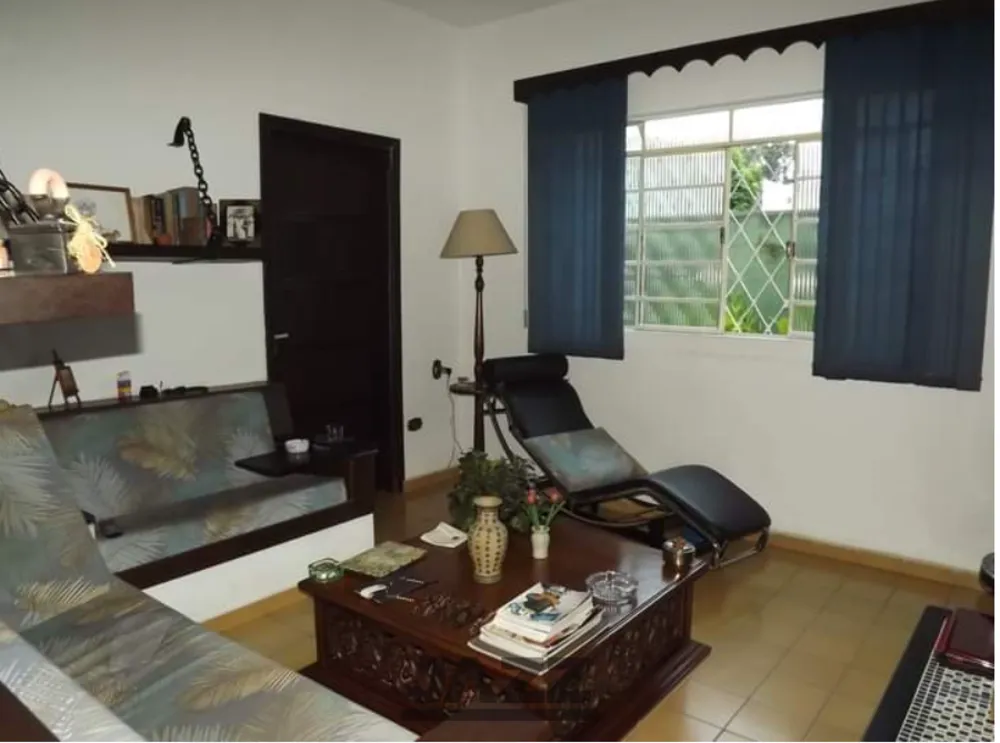 Casa, 3 quartos, 230 m² - Foto 1