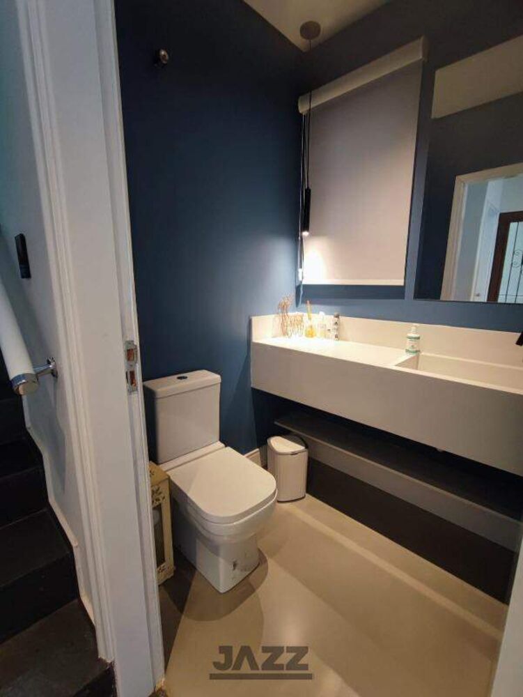 Casa, 4 quartos, 258 m² - Foto 1