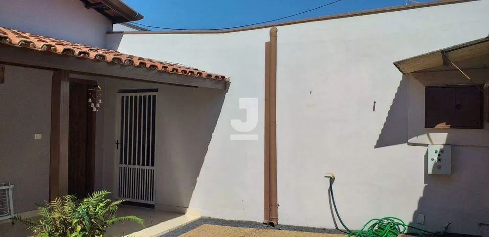 Casa, 4 quartos, 246 m² - Foto 2