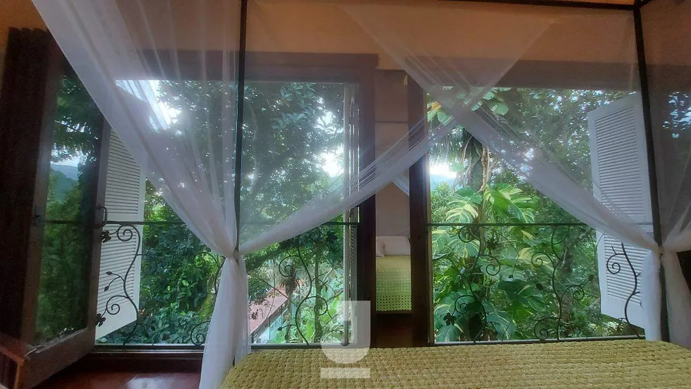 Casa, 3 quartos, 230 m² - Foto 3