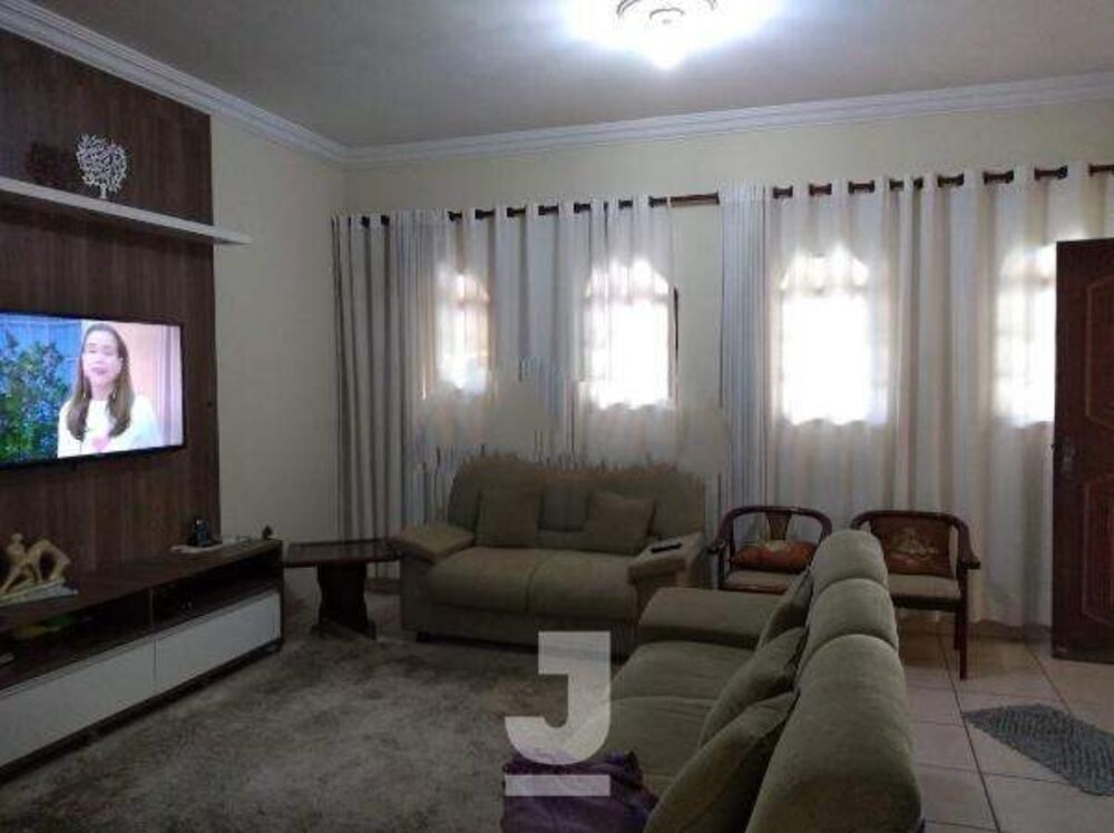 Casa, 3 quartos, 267 m² - Foto 2