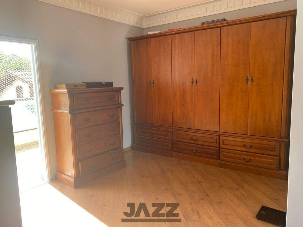 Casa, 3 quartos, 250 m² - Foto 8