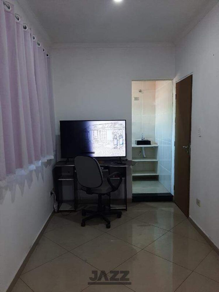 Casa à venda com 4 quartos, 250m² - Foto 1