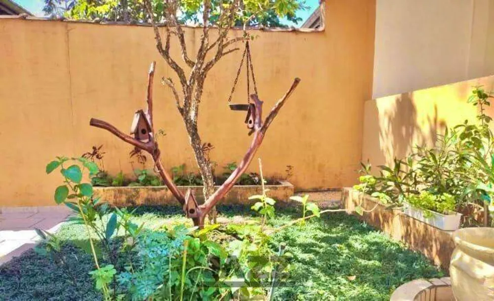 Casa, 3 quartos, 189 m² - Foto 1