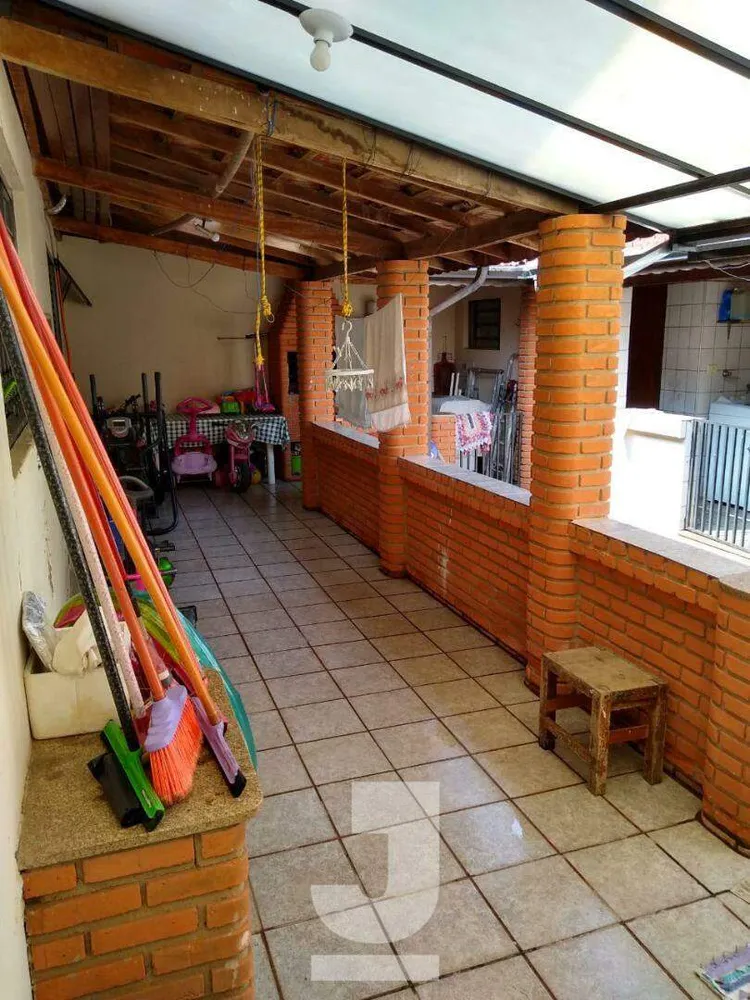 Casa, 5 quartos, 230 m² - Foto 3