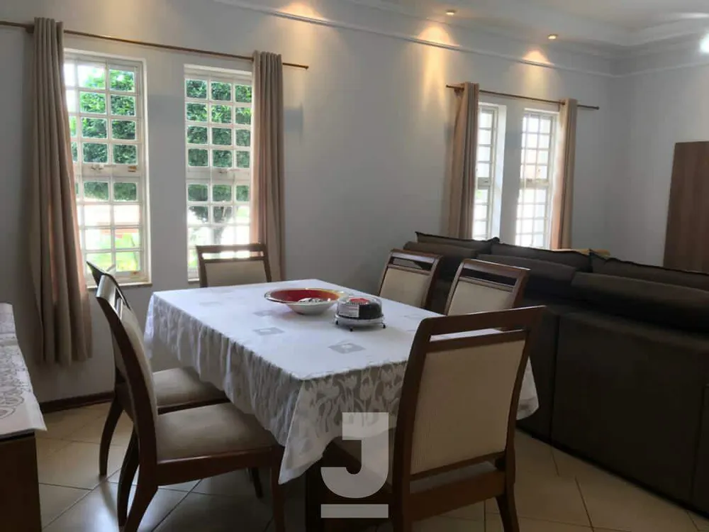Casa, 3 quartos, 248 m² - Foto 2