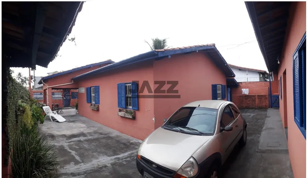 Casa, 5 quartos, 140 m² - Foto 1