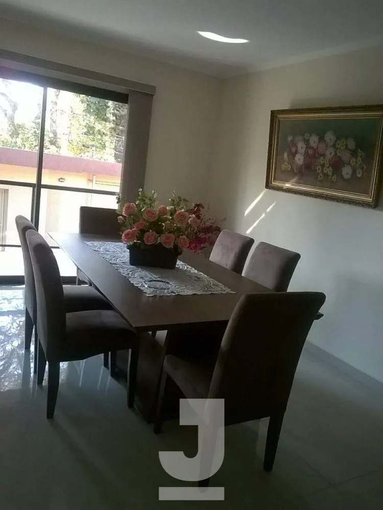 Casa, 5 quartos, 361 m² - Foto 1