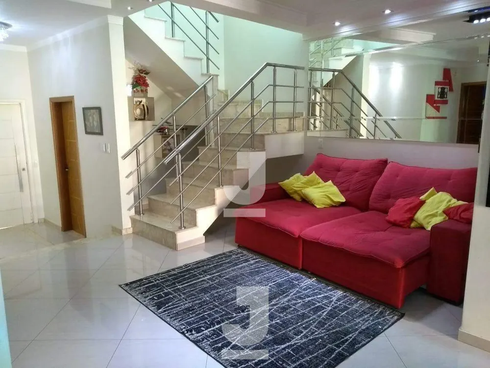 Casa de Condomínio, 4 quartos - Foto 1