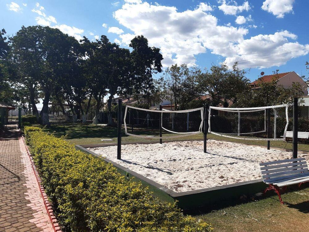Casa de Condomínio à venda com 4 quartos, 235m² - Foto 4