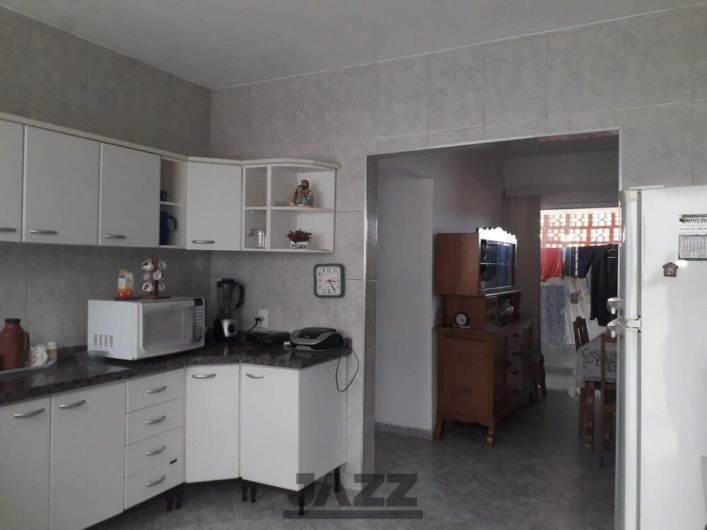 Casa, 5 quartos, 230 m² - Foto 2