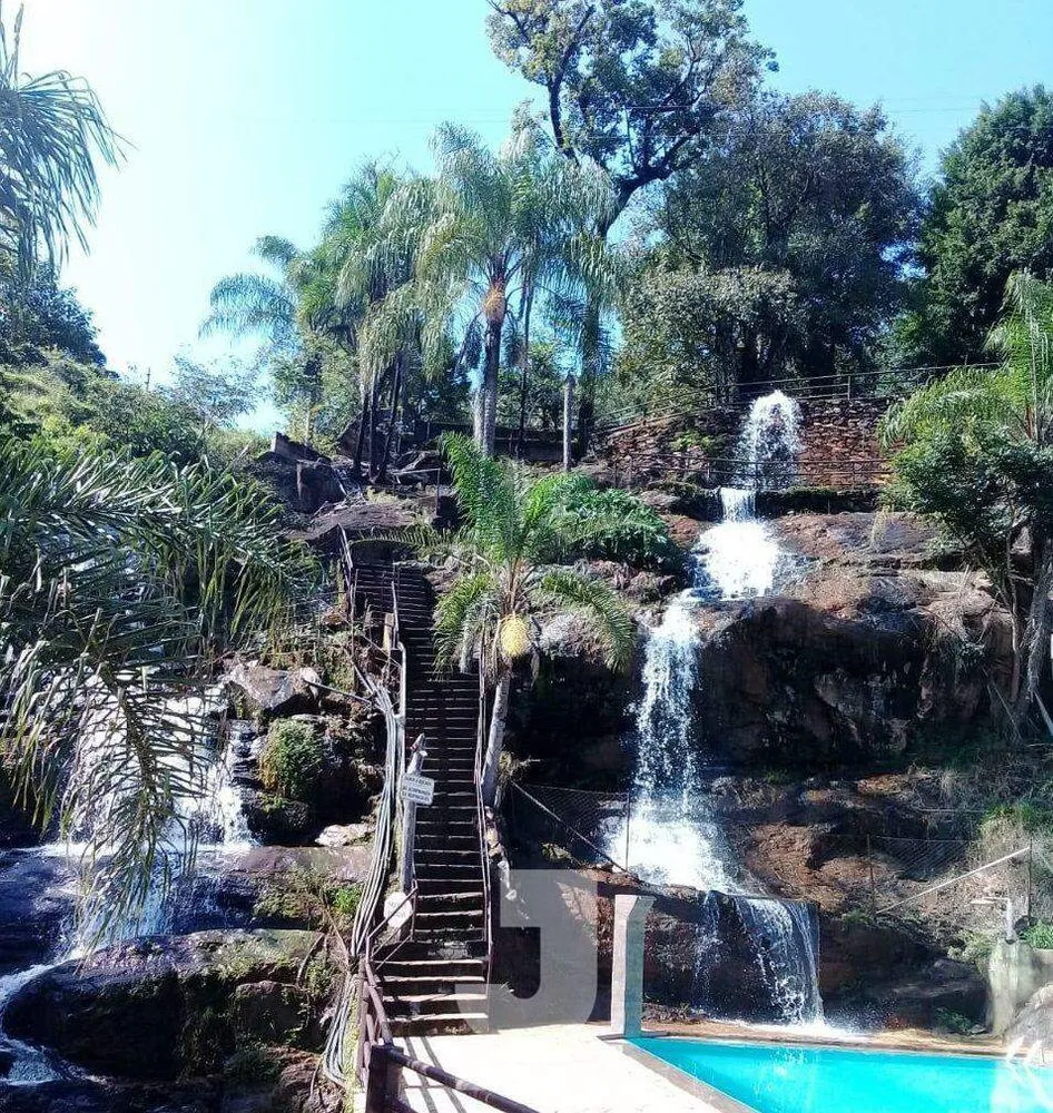 Chácara, 21 quartos - Foto 2