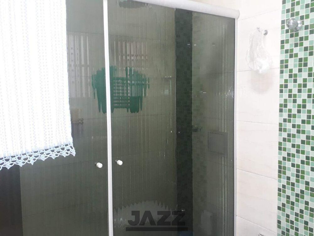 Casa, 3 quartos, 217 m² - Foto 1