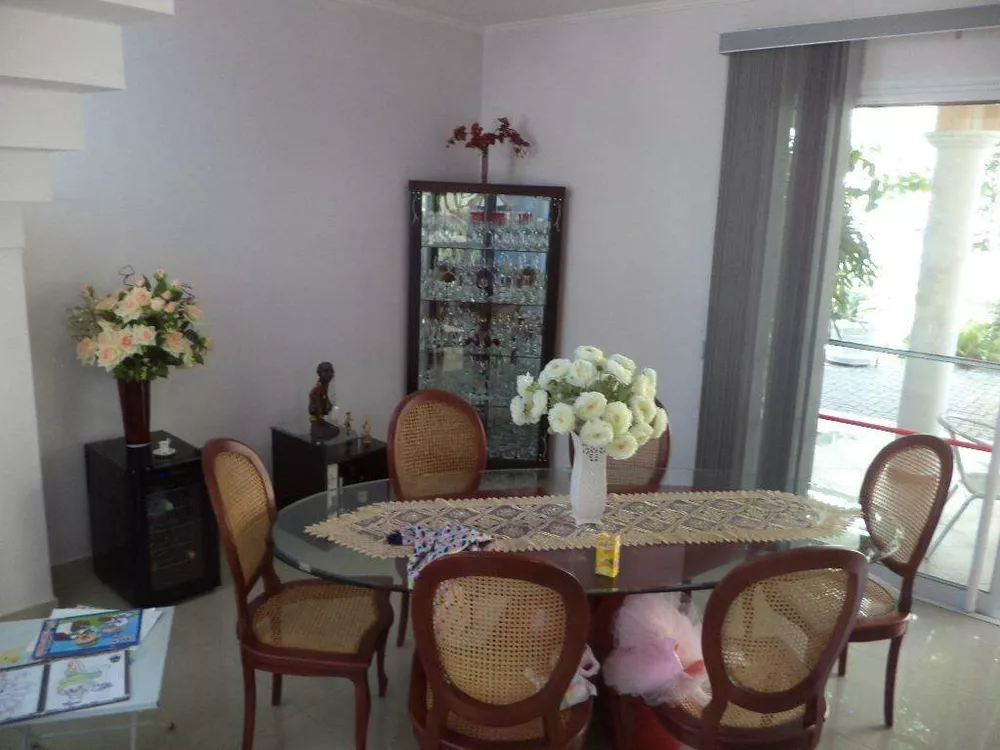 Casa, 4 quartos, 239 m² - Foto 11