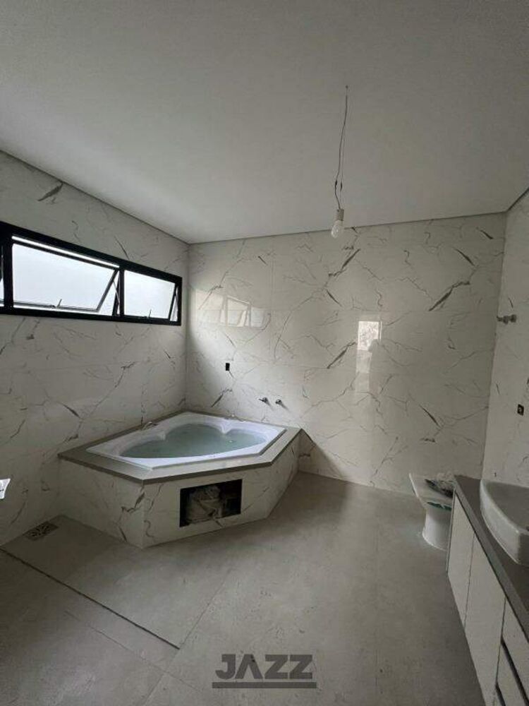 Casa de Condomínio à venda com 4 quartos, 300m² - Foto 4