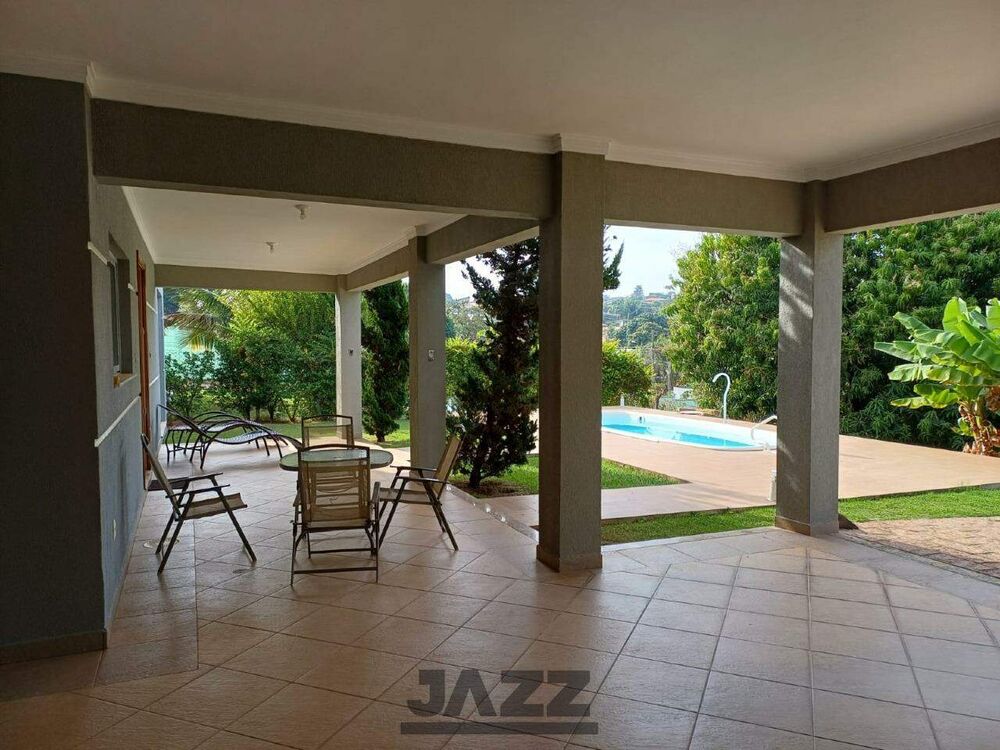 Casa de Condomínio para alugar com 4 quartos, 328m² - Foto 11