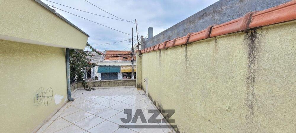 Casa à venda com 4 quartos, 139m² - Foto 3
