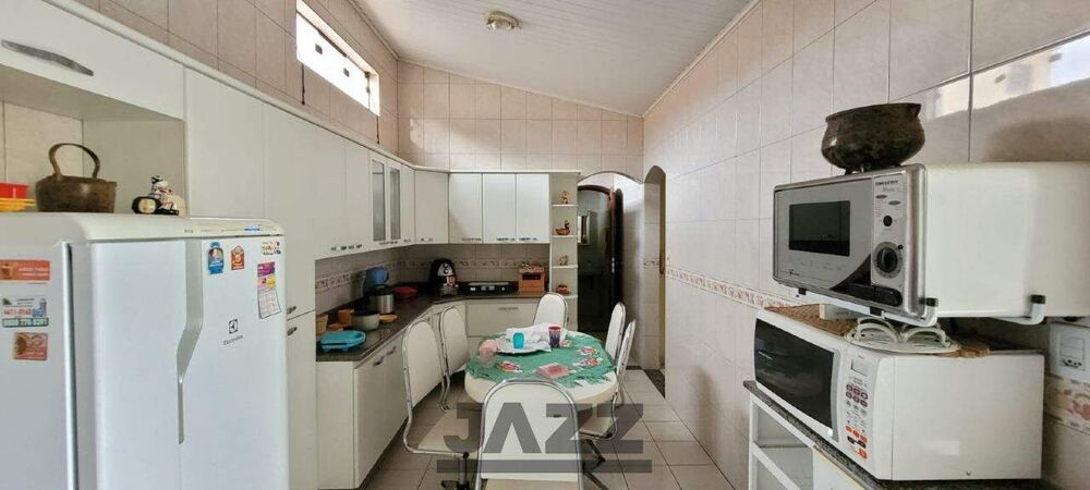 Casa à venda com 4 quartos, 139m² - Foto 6