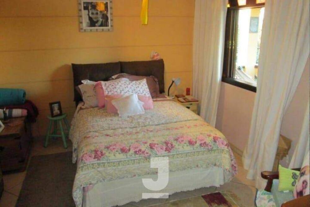 Chácara à venda com 4 quartos, 539m² - Foto 7
