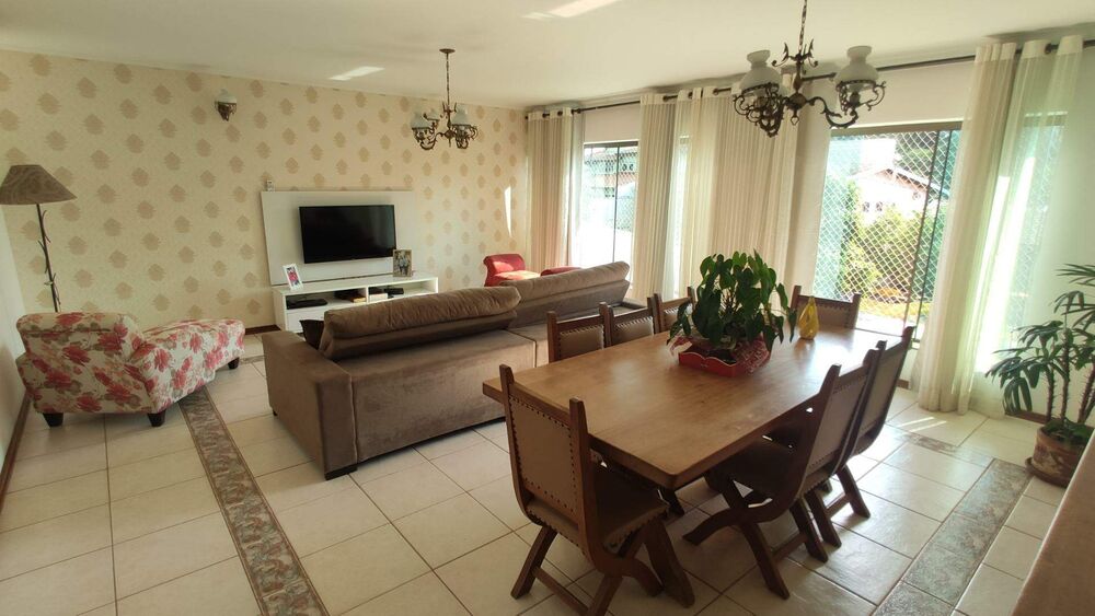Casa, 3 quartos, 270 m² - Foto 4