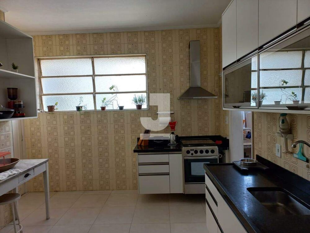 Apartamento à venda com 3 quartos, 175m² - Foto 4