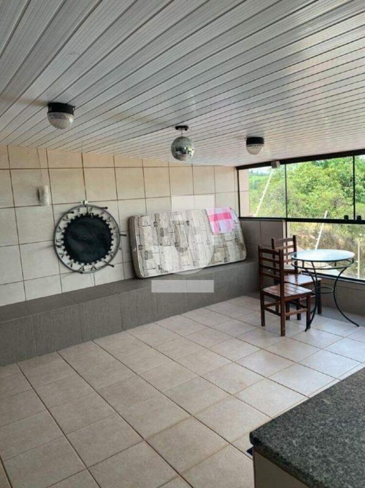 Casa, 4 quartos, 309 m² - Foto 11
