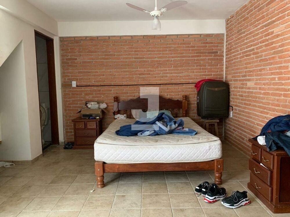 Casa, 4 quartos, 309 m² - Foto 4