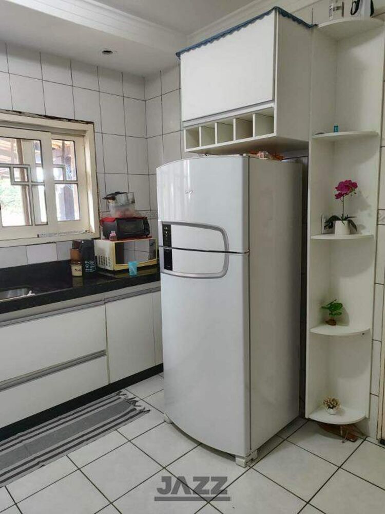 Casa, 3 quartos, 230 m² - Foto 3