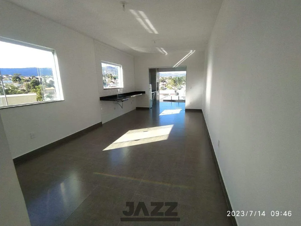 Casa, 3 quartos, 136 m² - Foto 1