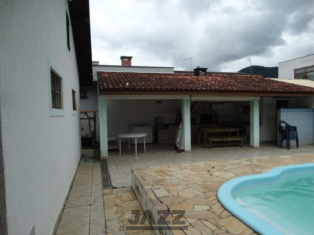 Casa de Condomínio à venda com 3 quartos, 199m² - Foto 24
