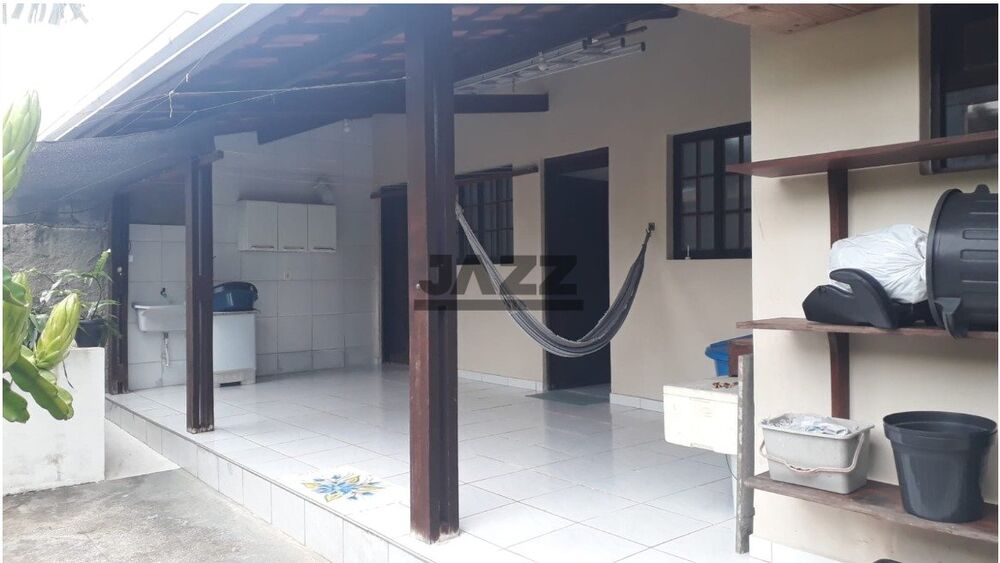 Casa, 2 quartos, 72 m² - Foto 1