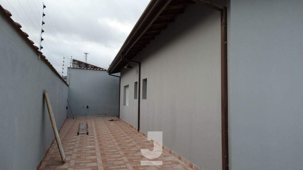 Casa à venda com 5 quartos, 146m² - Foto 2