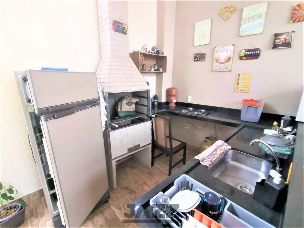Casa, 3 quartos, 272 m² - Foto 1