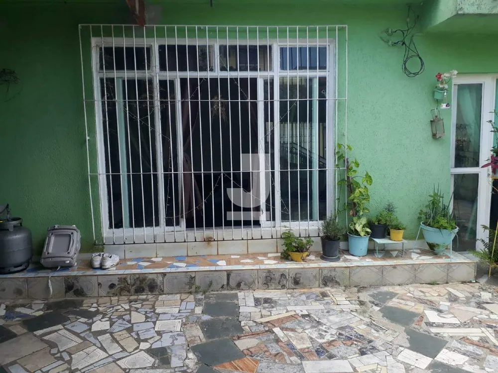 Casa, 3 quartos, 112 m² - Foto 2