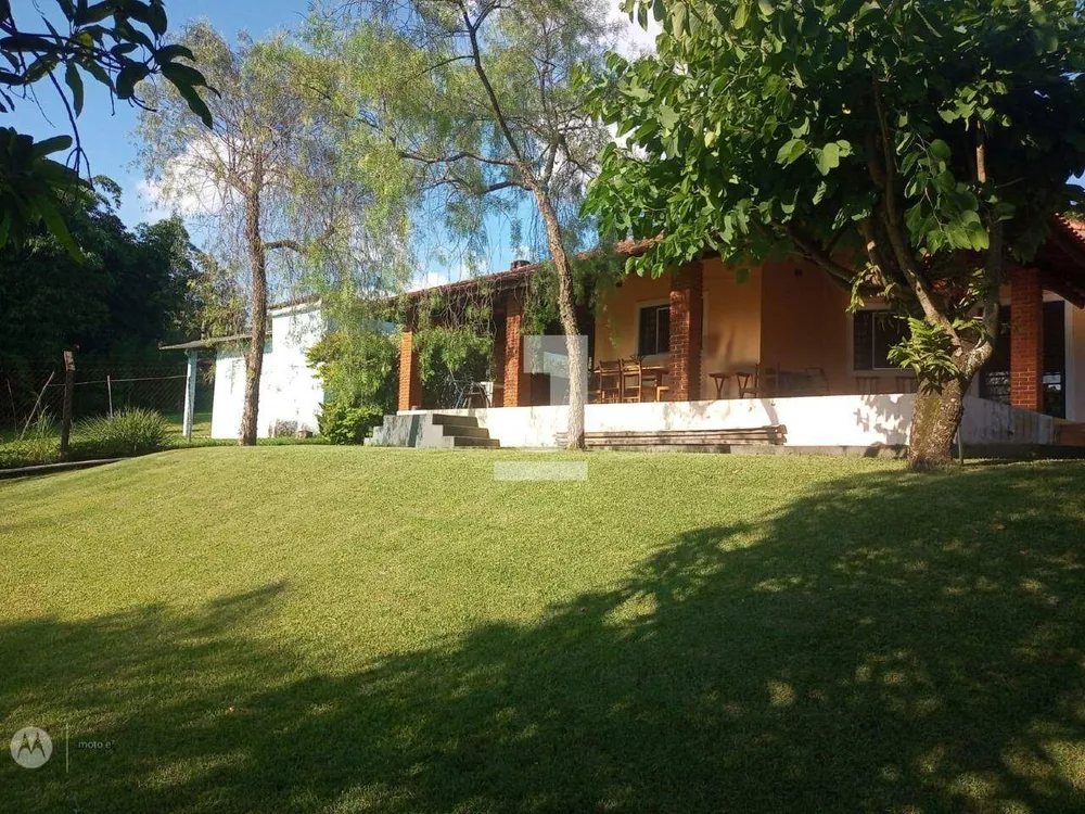 Fazenda à venda com 2 quartos, 175m² - Foto 1