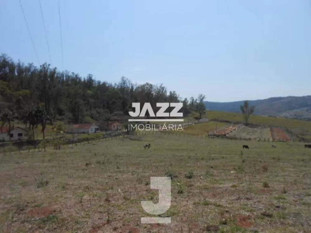 Prédio Inteiro, 242000 m² - Foto 1