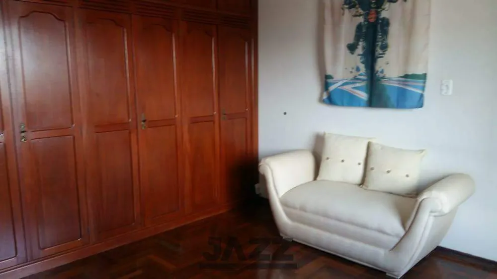 Casa, 4 quartos, 353 m² - Foto 2